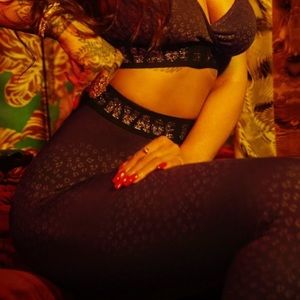 Savage Fenty Leggings